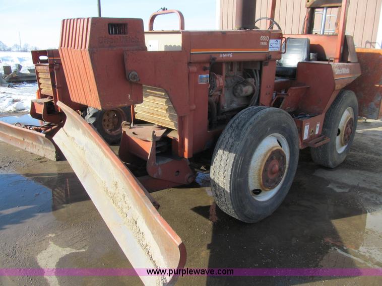 image for item L1844 1984 Ditch Witch 6510 trencher