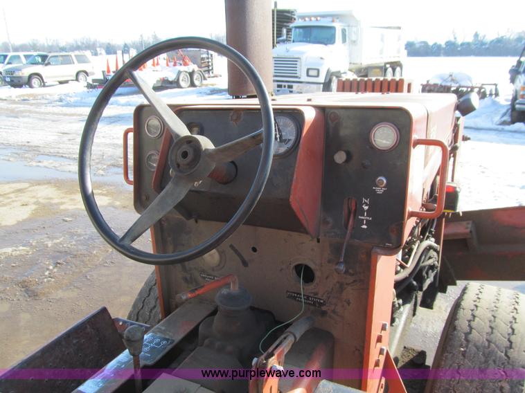 image for item L1844 1984 Ditch Witch 6510 trencher