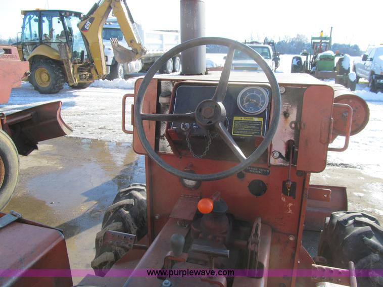 image for item L1845 1984 Ditch Witch 6510 trencher