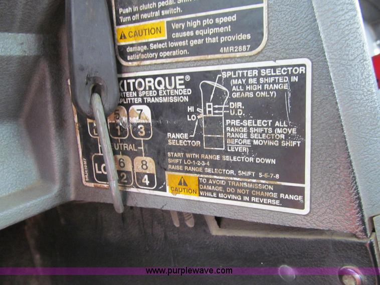 image for item L1850 1999 Mack CH613 semi truck