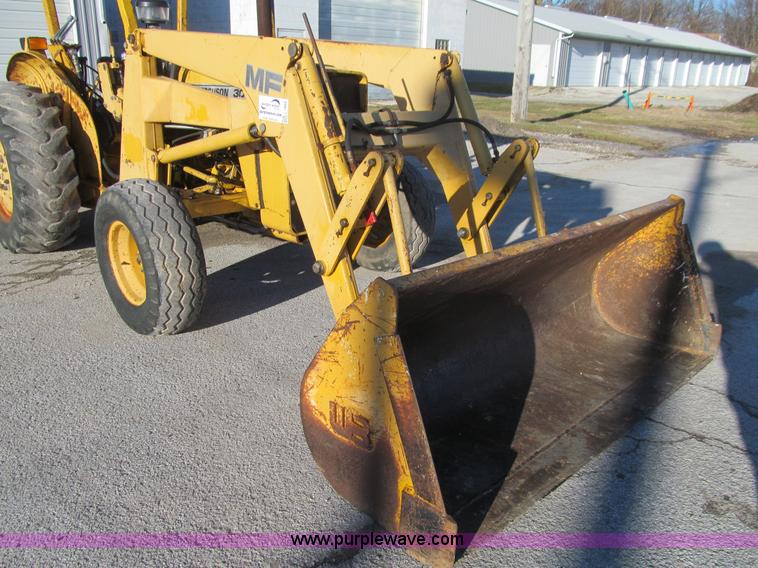 image for item L1954 Massey Ferguson 30E tractor