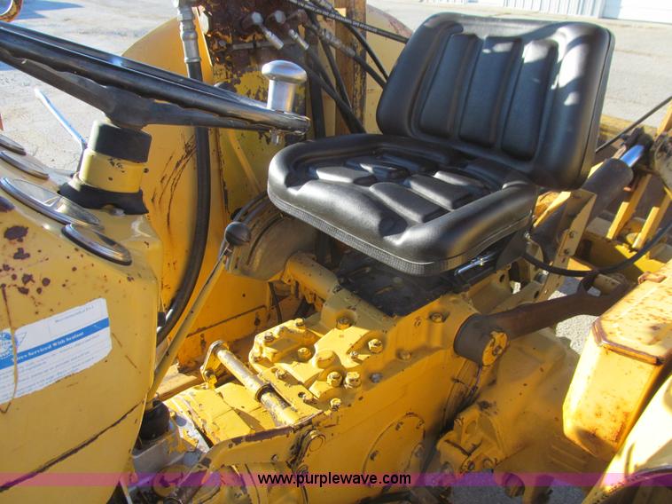 image for item L1954 Massey Ferguson 30E tractor