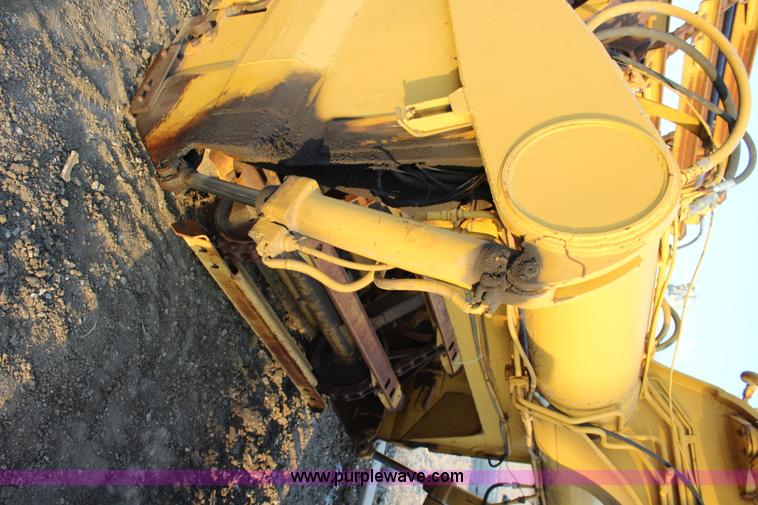 image for item L2288 1981 Caterpillar 613B elevating scraper