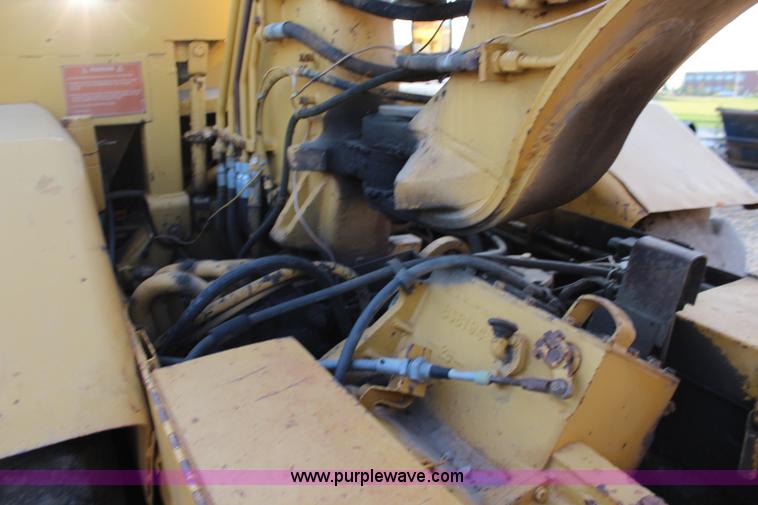 image for item L2288 1981 Caterpillar 613B elevating scraper