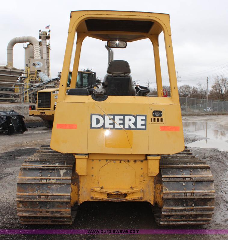 image for item L2363 2003 John Deere 450H dozer