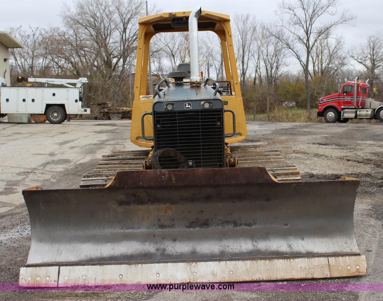 image for item L2363 2003 John Deere 450H dozer