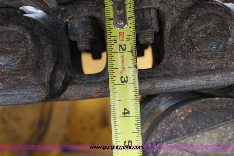 image for item L2363 2003 John Deere 450H dozer