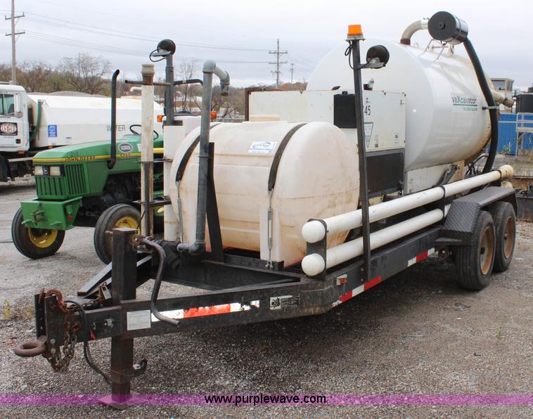 image for item L2364 2000 Vaxcavator VS-800 vacuum excavator