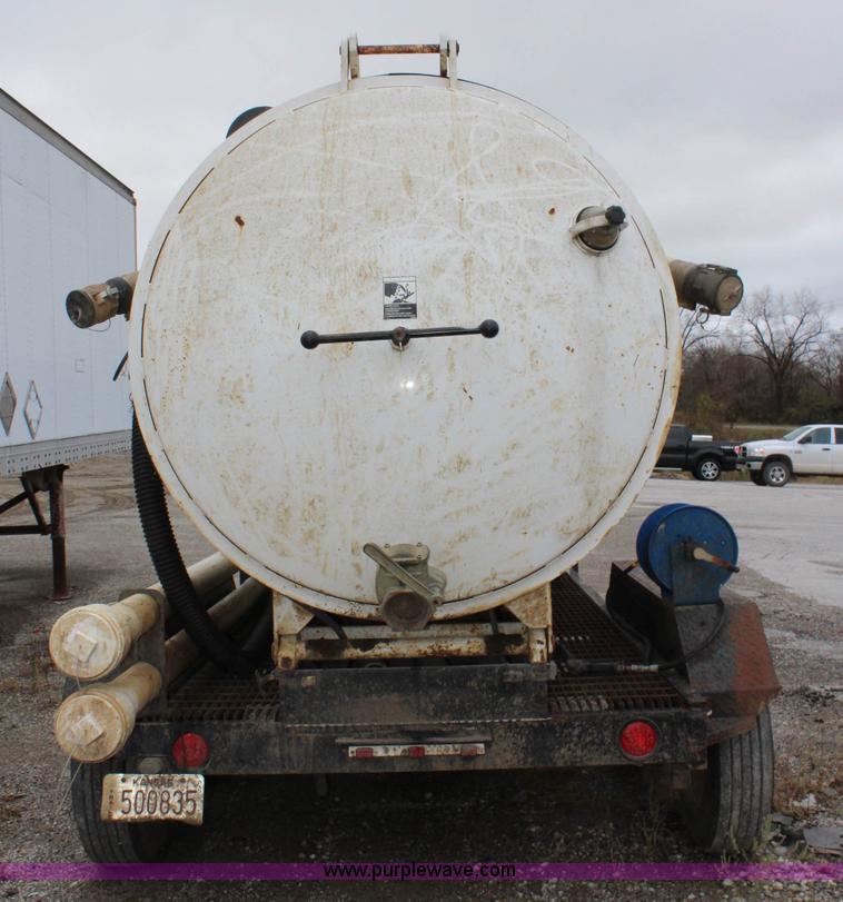 image for item L2364 2000 Vaxcavator VS-800 vacuum excavator