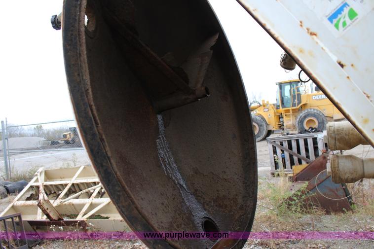 image for item L2364 2000 Vaxcavator VS-800 vacuum excavator
