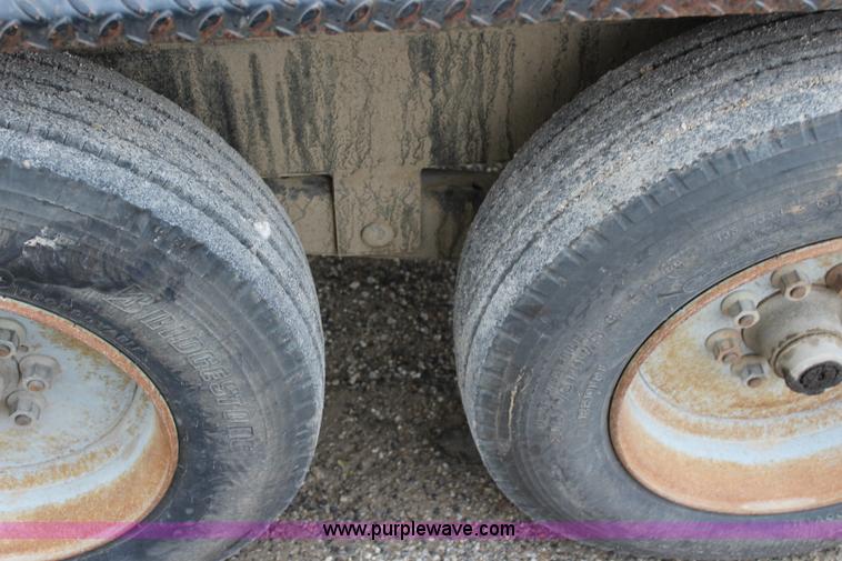 image for item L2364 2000 Vaxcavator VS-800 vacuum excavator