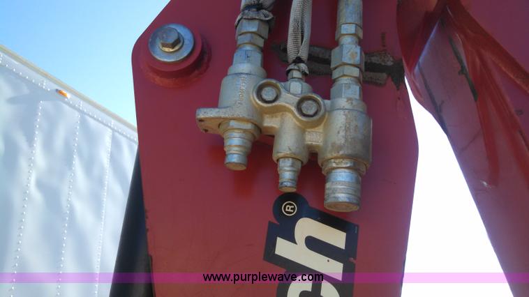 image for item L3003 2007 Ditch Witch XT1600 tool carrier