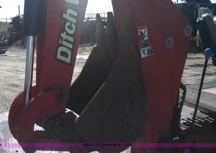 image for item L3003 2007 Ditch Witch XT1600 tool carrier