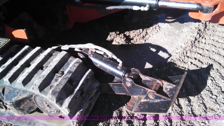 image for item L3003 2007 Ditch Witch XT1600 tool carrier