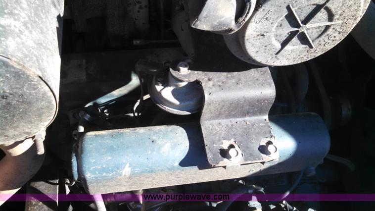 image for item L3003 2007 Ditch Witch XT1600 tool carrier