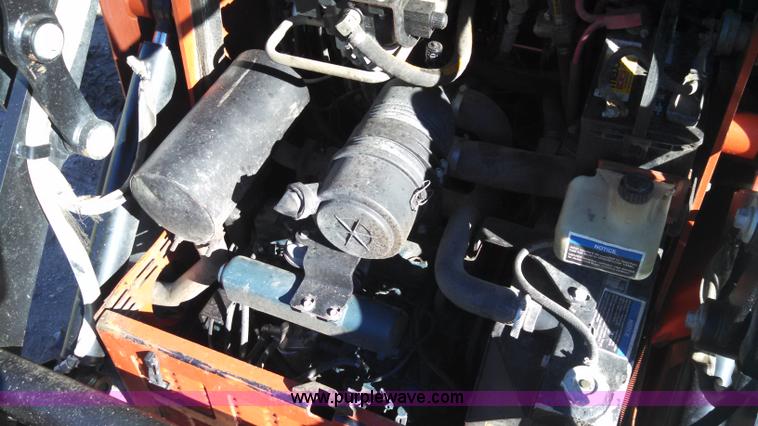 image for item L3003 2007 Ditch Witch XT1600 tool carrier