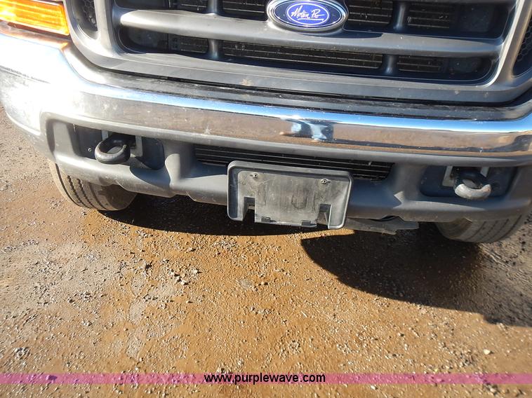 image for item L3595 1999 Ford F450 Super Duty flatbed truck