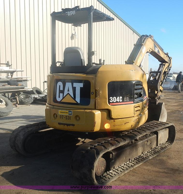 image for item L3599 2006 Caterpillar 304CR mini excavator