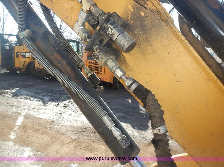 image for item L3599 2006 Caterpillar 304CR mini excavator