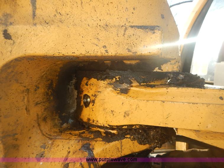 image for item L3599 2006 Caterpillar 304CR mini excavator