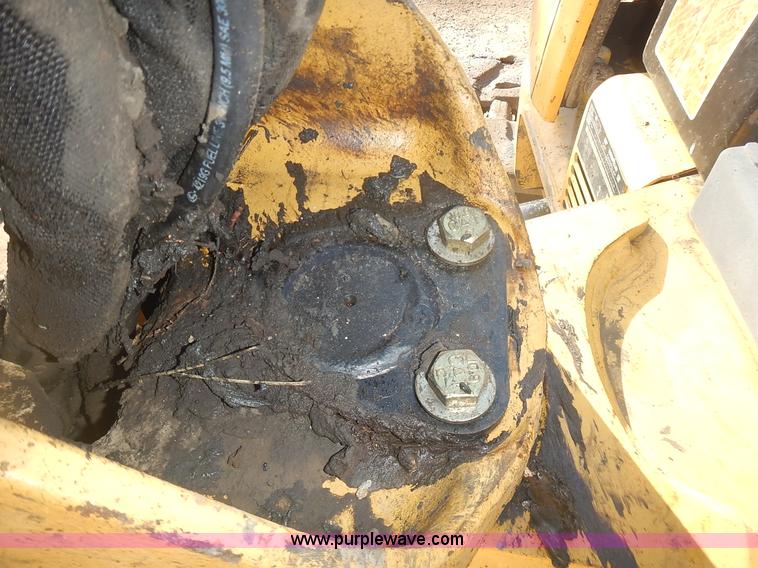 image for item L3599 2006 Caterpillar 304CR mini excavator