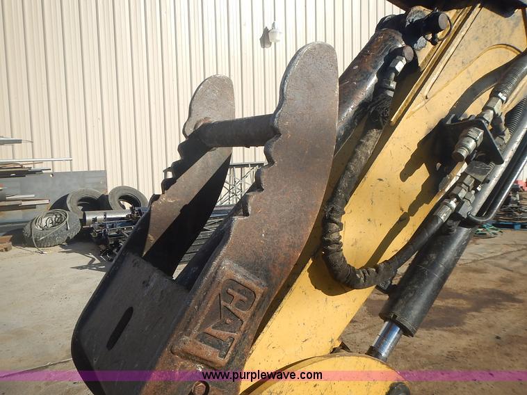 image for item L3599 2006 Caterpillar 304CR mini excavator