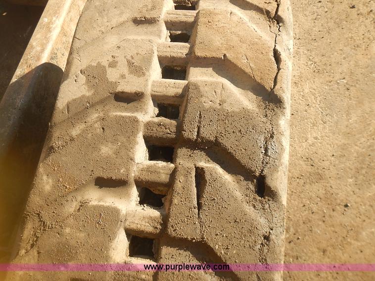 image for item L3599 2006 Caterpillar 304CR mini excavator