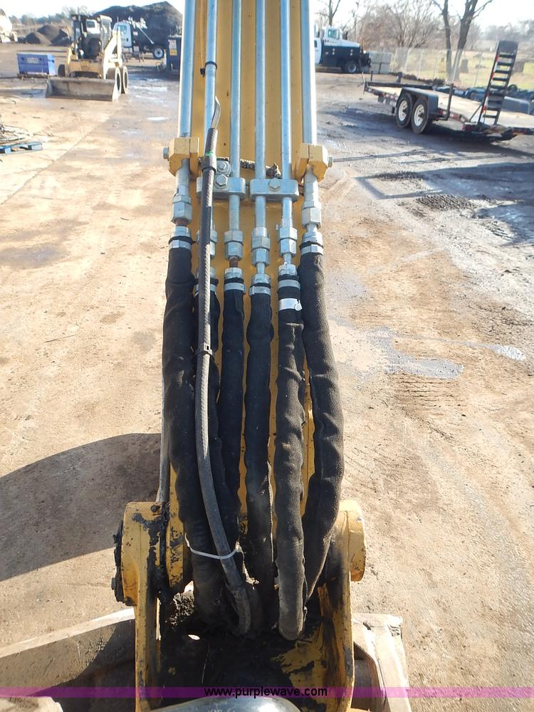 image for item L3599 2006 Caterpillar 304CR mini excavator