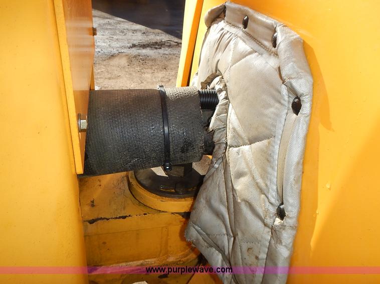 image for item L3600 Volvo DD70HF double drum roller