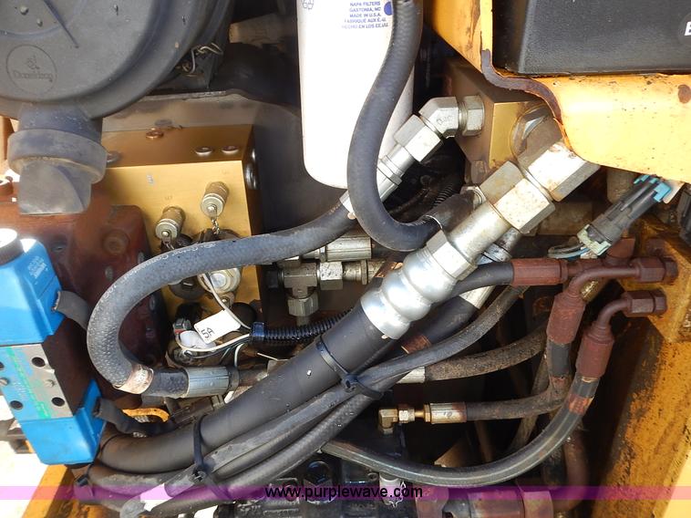 image for item L3600 Volvo DD70HF double drum roller