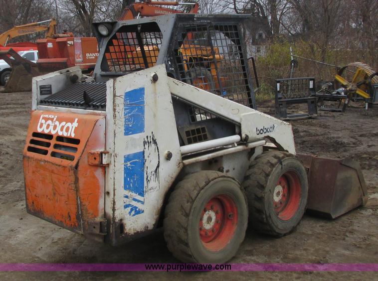 image for item L3894 1988 Bobcat 743 skid steer