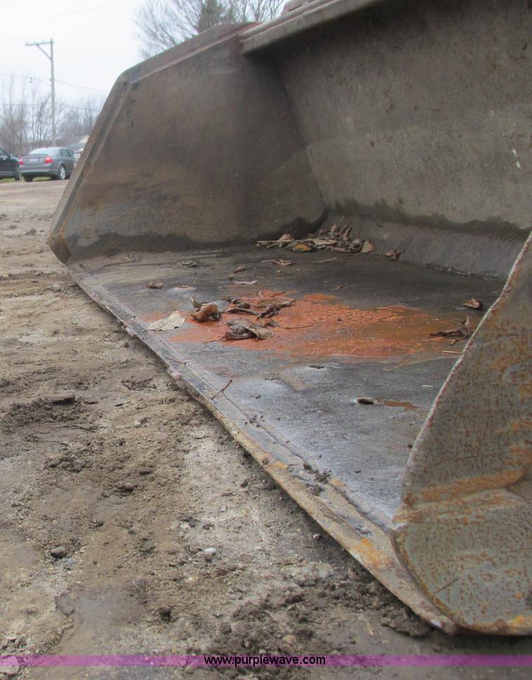 image for item L3894 1988 Bobcat 743 skid steer