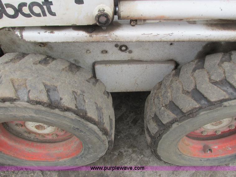 image for item L3894 1988 Bobcat 743 skid steer
