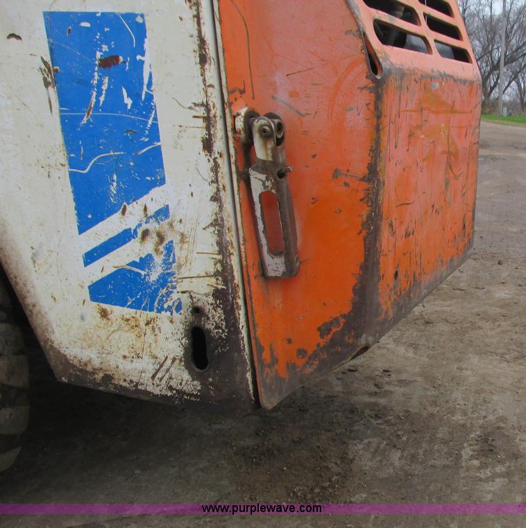 image for item L3894 1988 Bobcat 743 skid steer