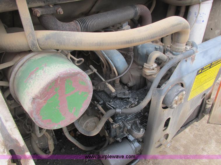 image for item L3894 1988 Bobcat 743 skid steer