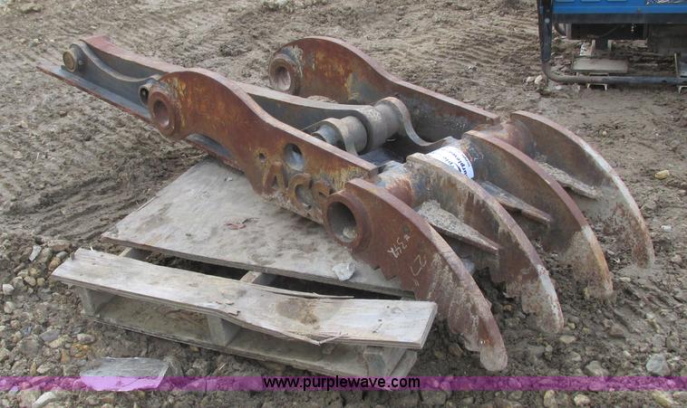 image for item L3914 ACS TXC225 excavator thumb