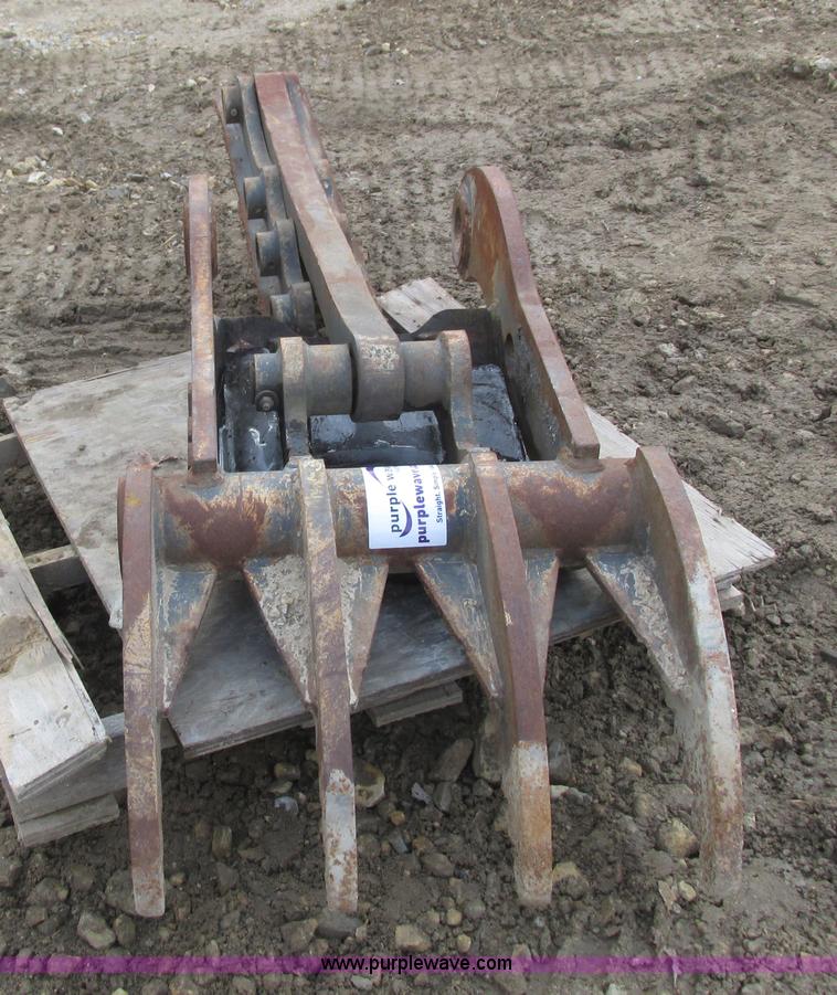 image for item L3914 ACS TXC225 excavator thumb