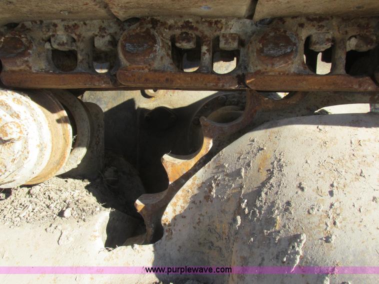 image for item L4137 1952 Caterpillar D6 dozer