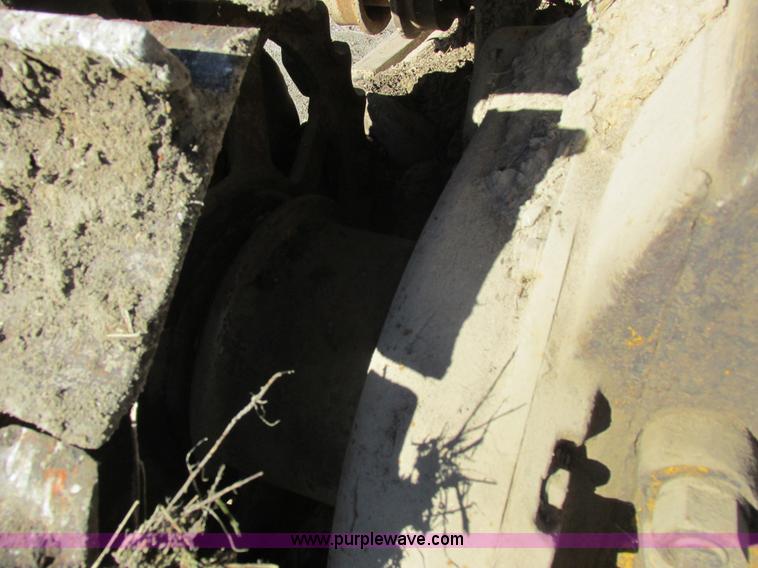 image for item L4137 1952 Caterpillar D6 dozer