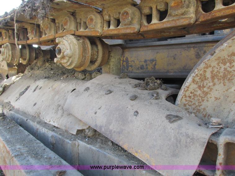 image for item L4137 1952 Caterpillar D6 dozer