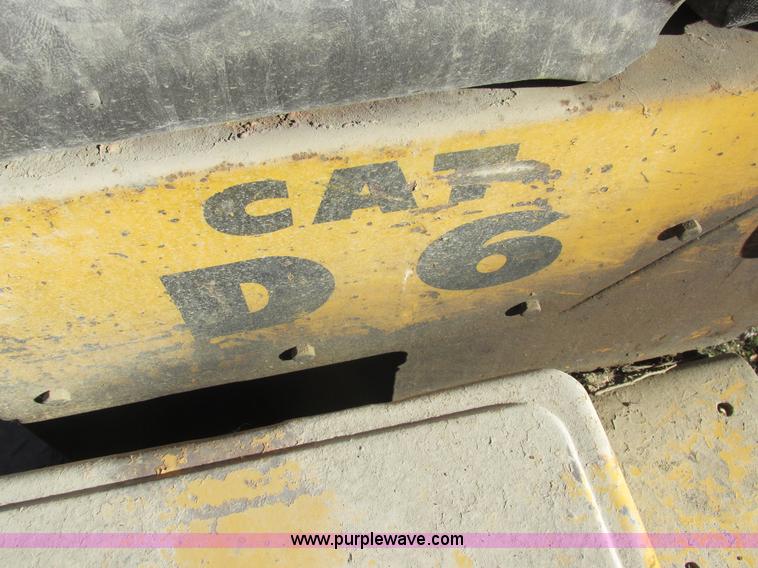 image for item L4137 1952 Caterpillar D6 dozer