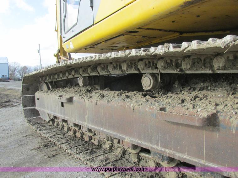 image for item L4151 1996 Kobelco SK270LC excavator