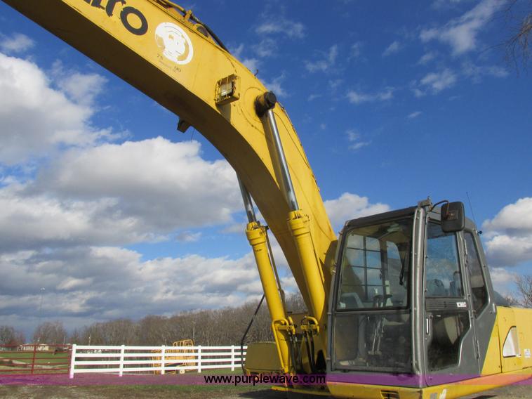 image for item L4151 1996 Kobelco SK270LC excavator