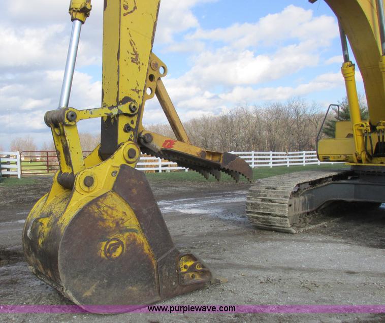 image for item L4151 1996 Kobelco SK270LC excavator