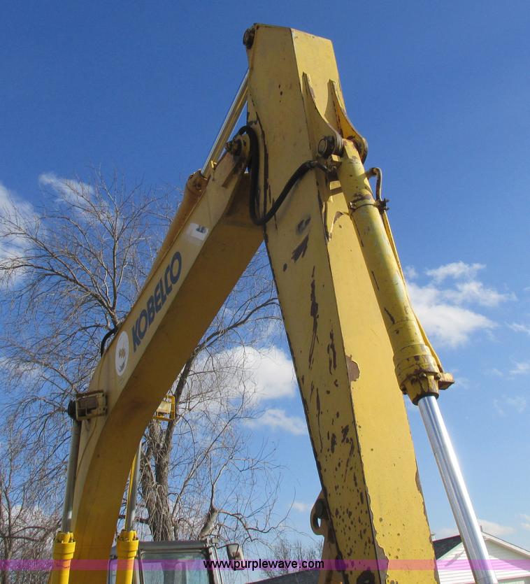 image for item L4151 1996 Kobelco SK270LC excavator
