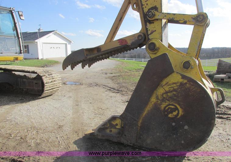 image for item L4151 1996 Kobelco SK270LC excavator