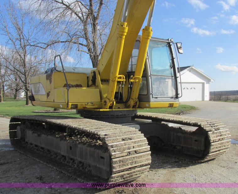 image for item L4151 1996 Kobelco SK270LC excavator