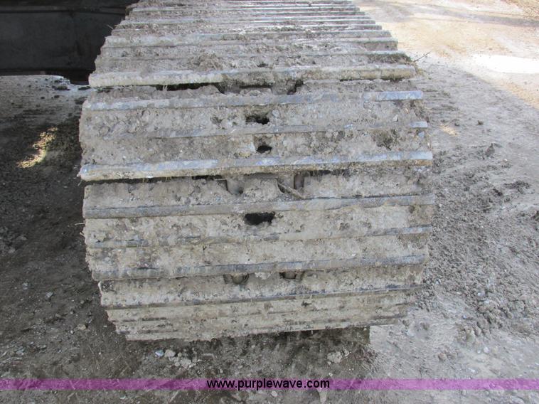 image for item L4151 1996 Kobelco SK270LC excavator