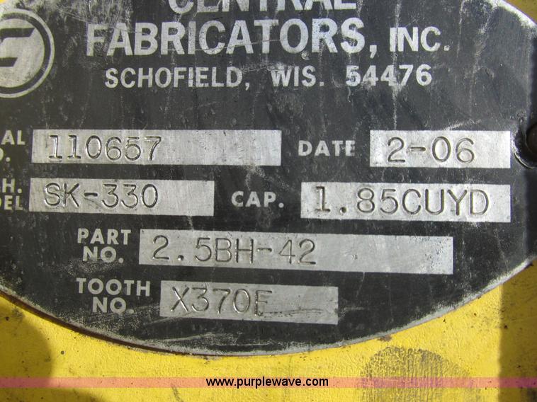 image for item L4151 1996 Kobelco SK270LC excavator