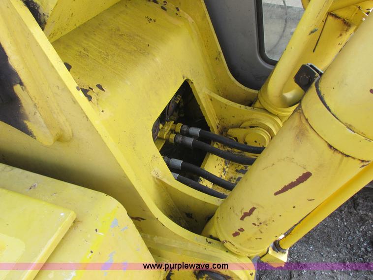 image for item L4151 1996 Kobelco SK270LC excavator